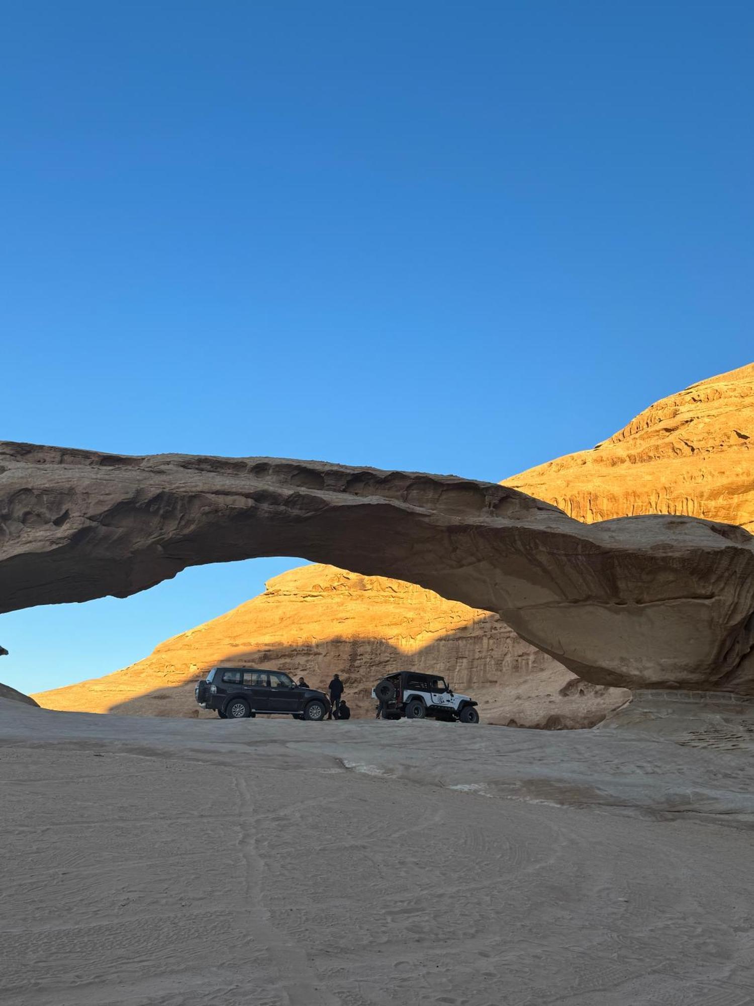 Wadi Rum Anwar Luxury Camp ภายนอก รูปภาพ