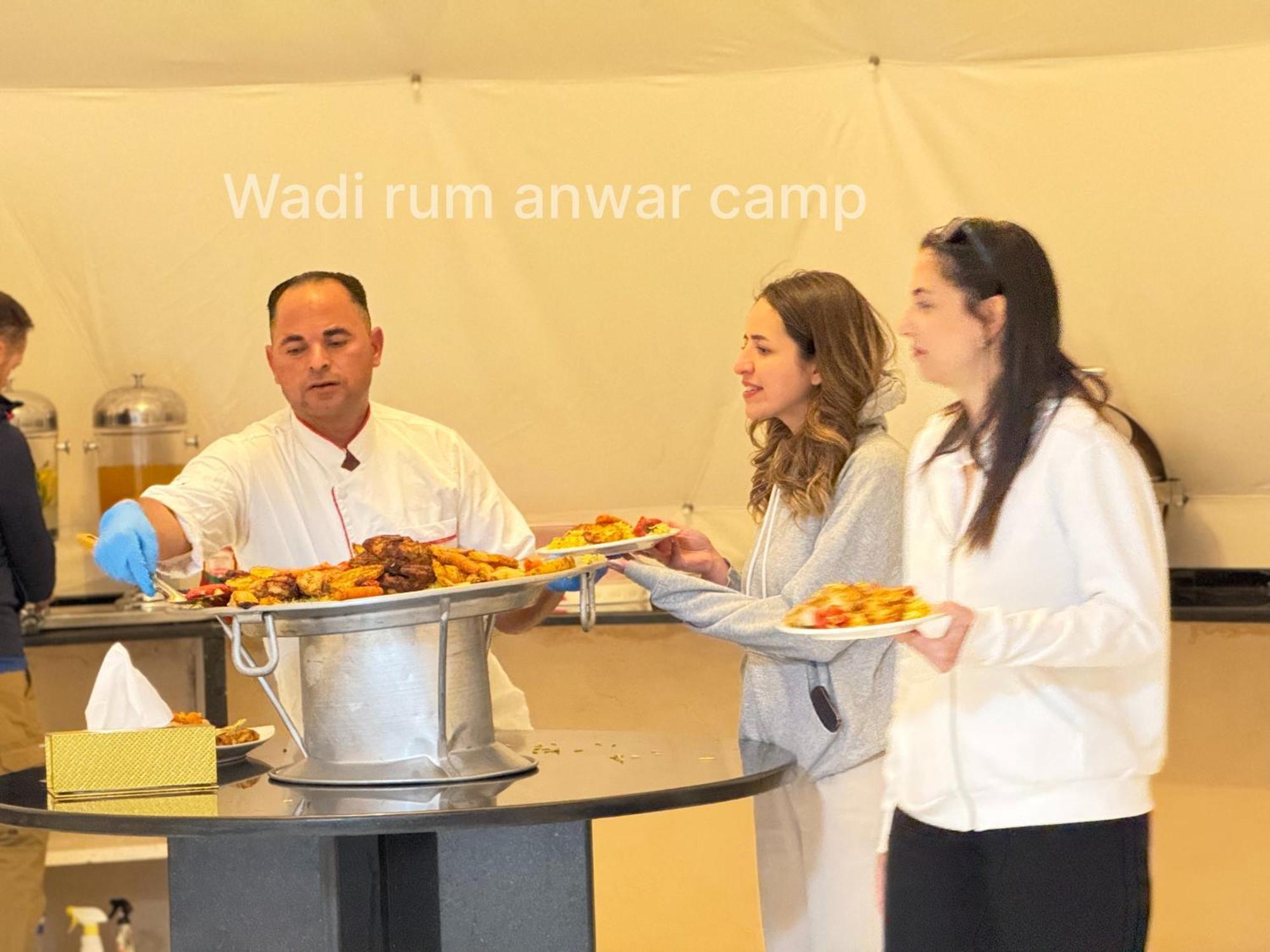Wadi Rum Anwar Luxury Camp ภายนอก รูปภาพ